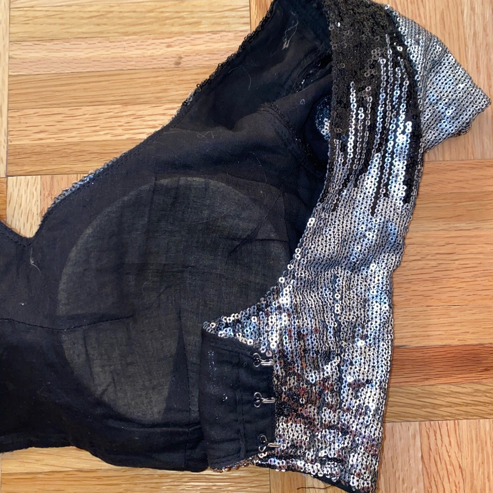Custom silver sequin crop top padded costume XS/S - Picture 4 of 5